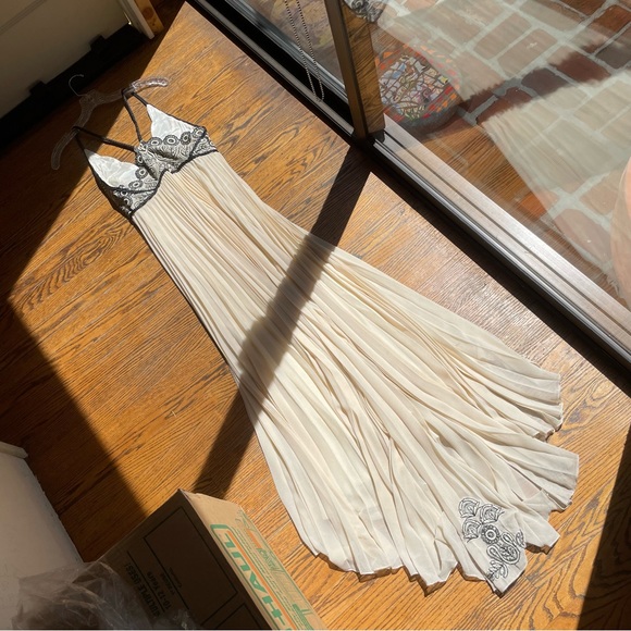 Free People Maxi Dress - Picture 10 of 16